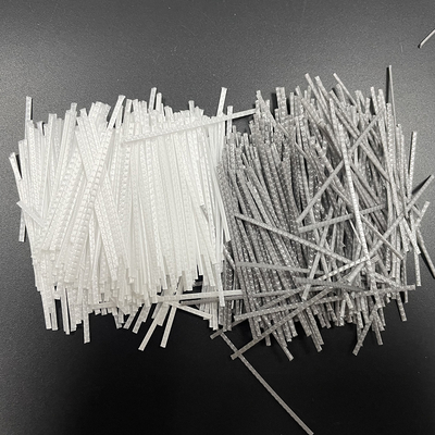 Fibra sintética Macrofiber dos PP do polipropileno para o anti concreto de rachamento do cimento