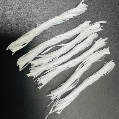 Formulário Bunchy torcido fibra 500T dos PP do material de polímero de Buliding para a quebra resistente