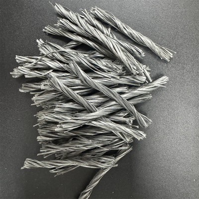 Formulário Bunchy torcido de rachamento forte 500T dos PP da resistência fibra cinzenta para o assoalho industrial