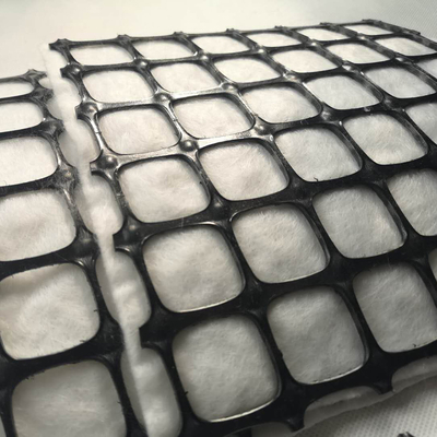 polipropileno PP Geogrid biaxial do geotêxtil 150gsm para a estabilização 30-30kN/M da inclinação